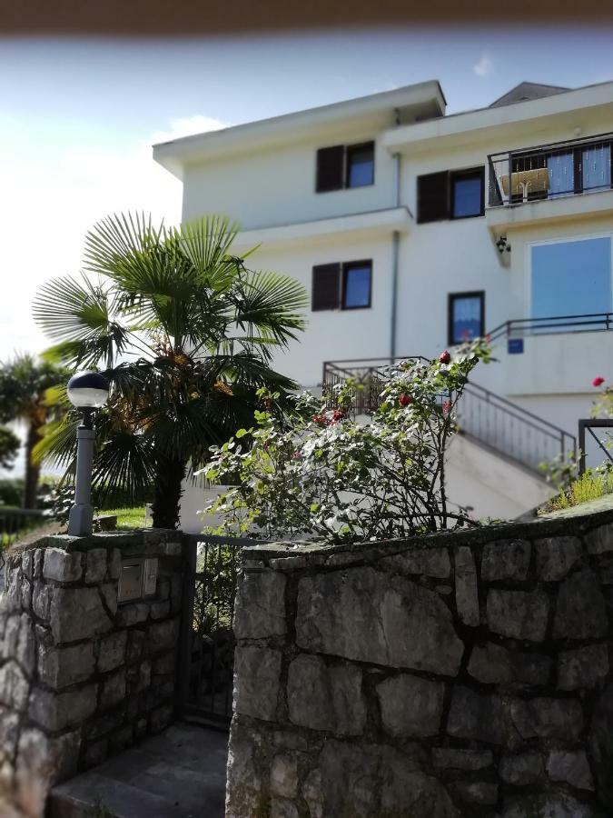 Villa Kubo Ловран Экстерьер фото
